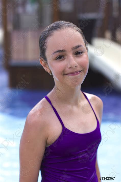 13.490 Young Teen Girls In Swimsuits Stock Photos, High